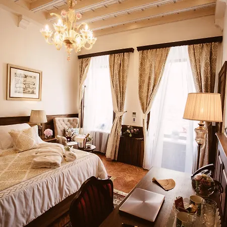 Heritage Cardo 4* スプリト