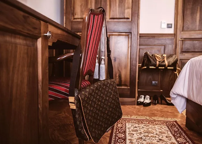 Heritage Cardo 4* سبليت